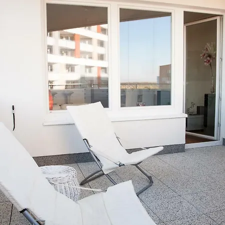 Spacious 3- With Two Terraces Praha