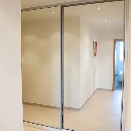 Spacious 3- With Two Terraces Apartman